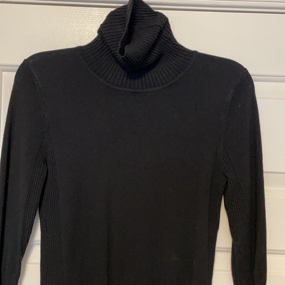 express black turtleneck